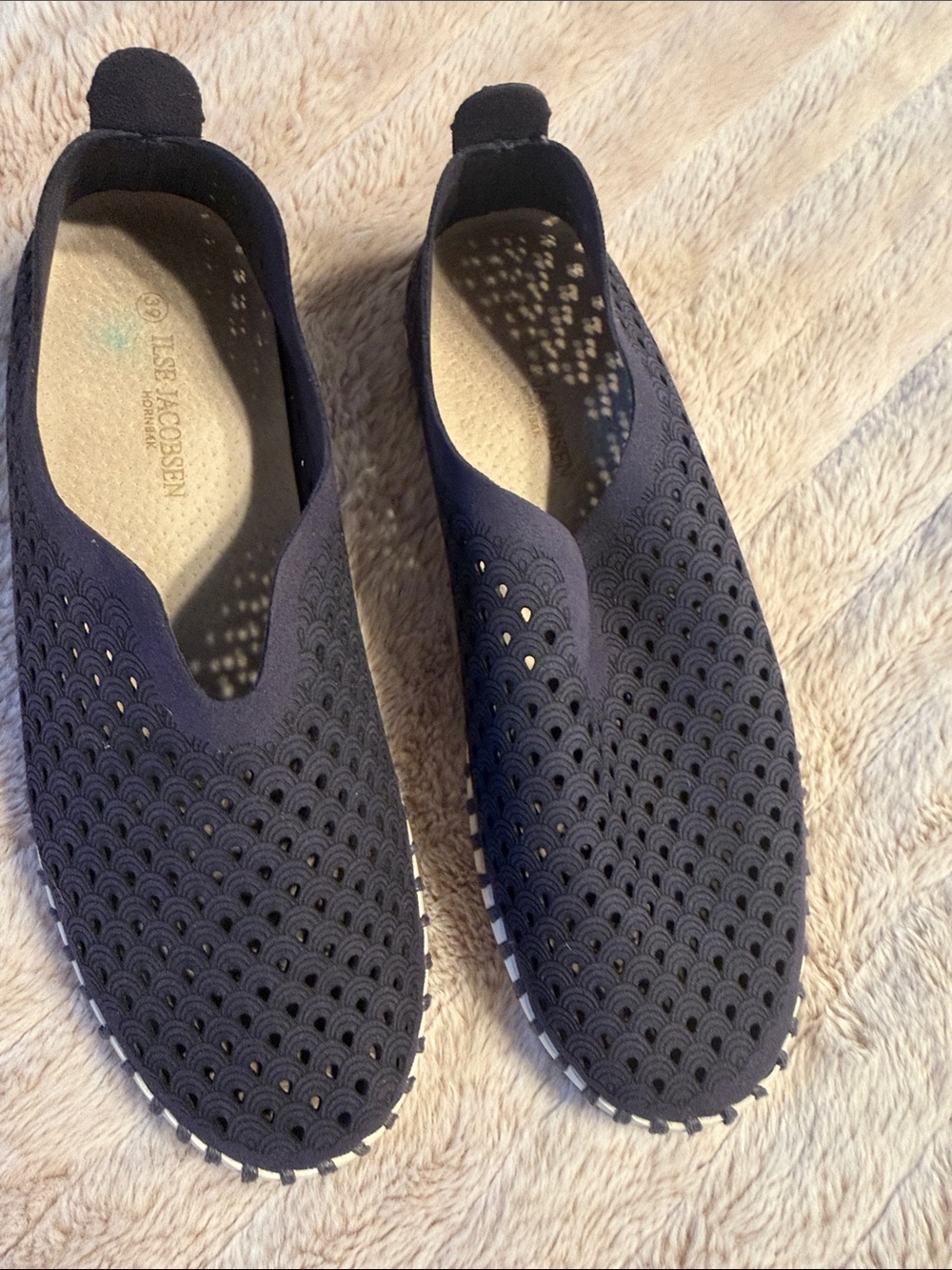 Ilse Jacobsen Navy Perforated Slip-On Flats